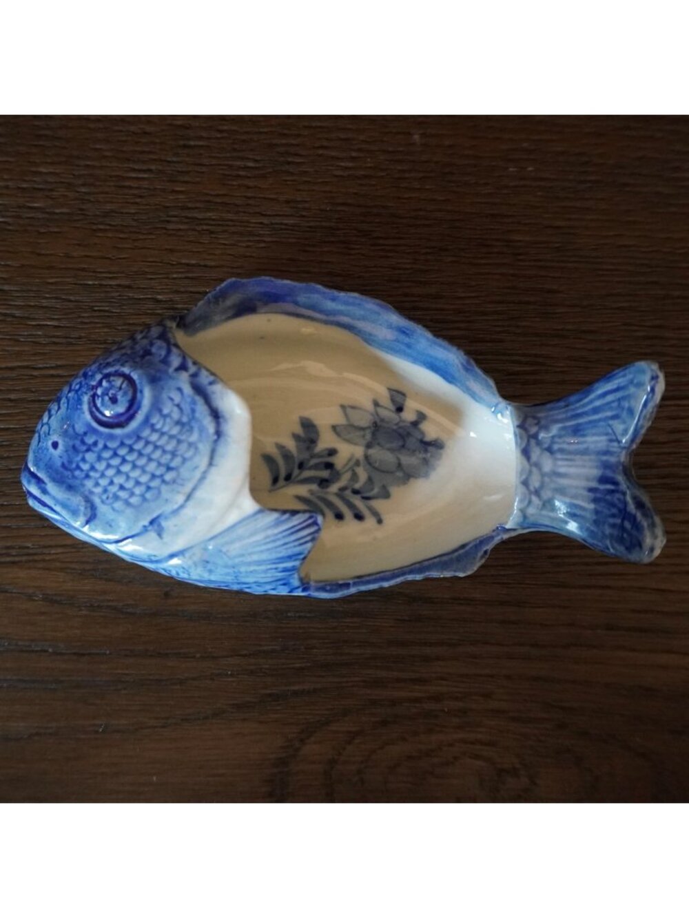 Antique Meiji Japanese Blue White Porcelain Fish Brush Washer Imari c1890